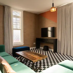 https://yha-christchurch.top-hotels-christchurch.com