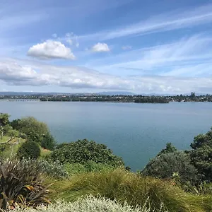 https://magestic-water-and-city-lights-studio.rotoruahotelsnz.com